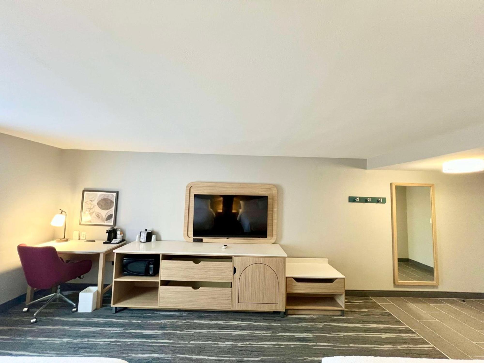 Hampton Inn Stony Creek Exterior photo